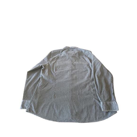 Woolrich Women’s XL Gray & Black Checkered Long Sleeved Button Down Shirt - Picture 2 of 3